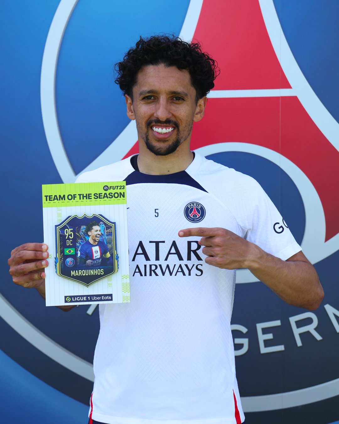 行与个人效 行与个人效